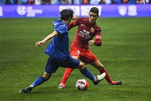 k1体育官网登录-葡超赛前走向成谜，上海申花再遭质疑，悬念犹存，纪律约束更严格