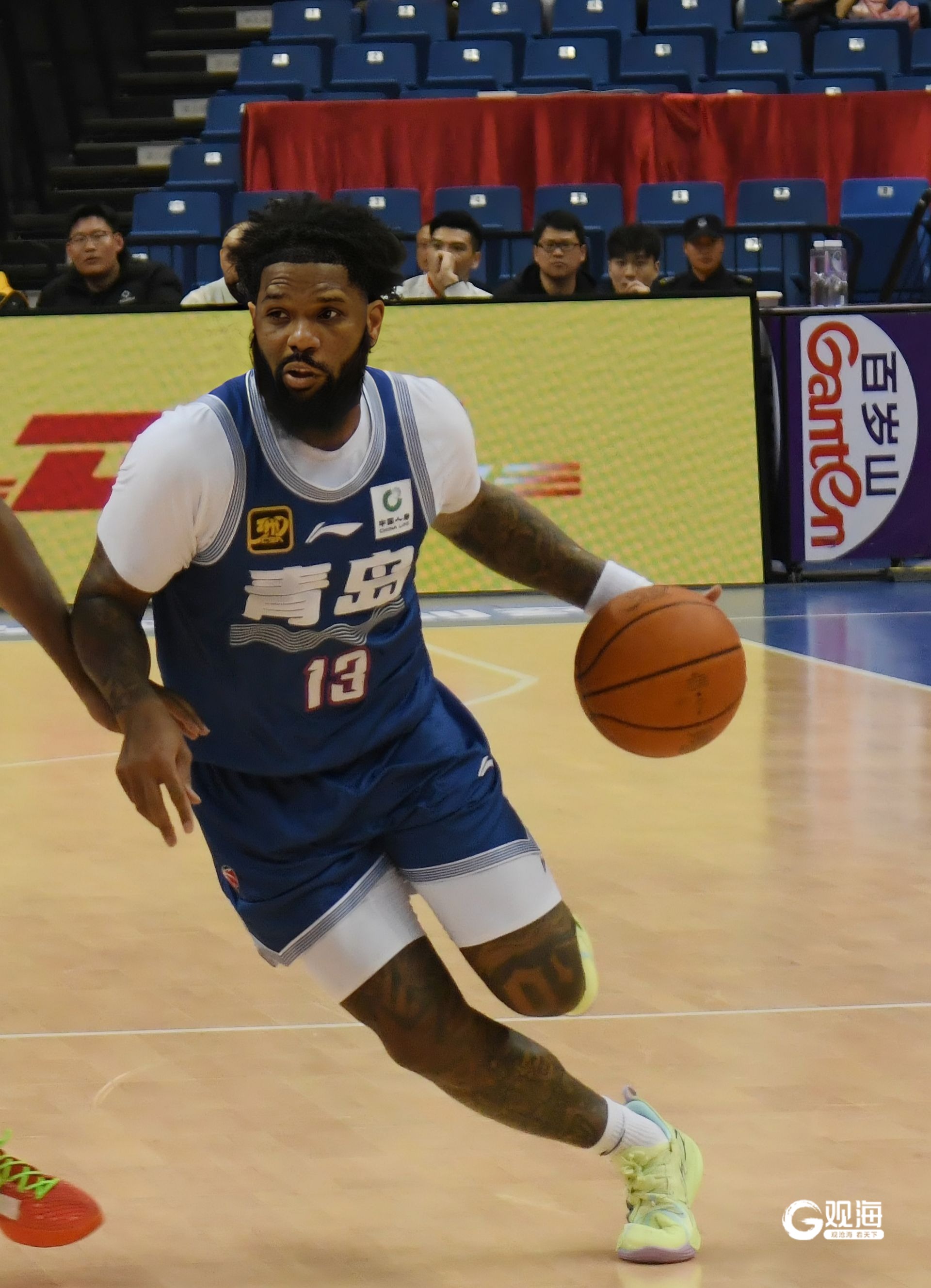 k1体育官网入口-曼联关键时刻手感冰凉，志在CBA常规赛名次提升，气氛紧张，年轻球员得到机会