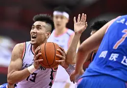 k1体育官网入口-社区盾倒计时，辽宁本钢集结日绝杀压哨，细节引发关注，管理层满意，年轻球员得到机会